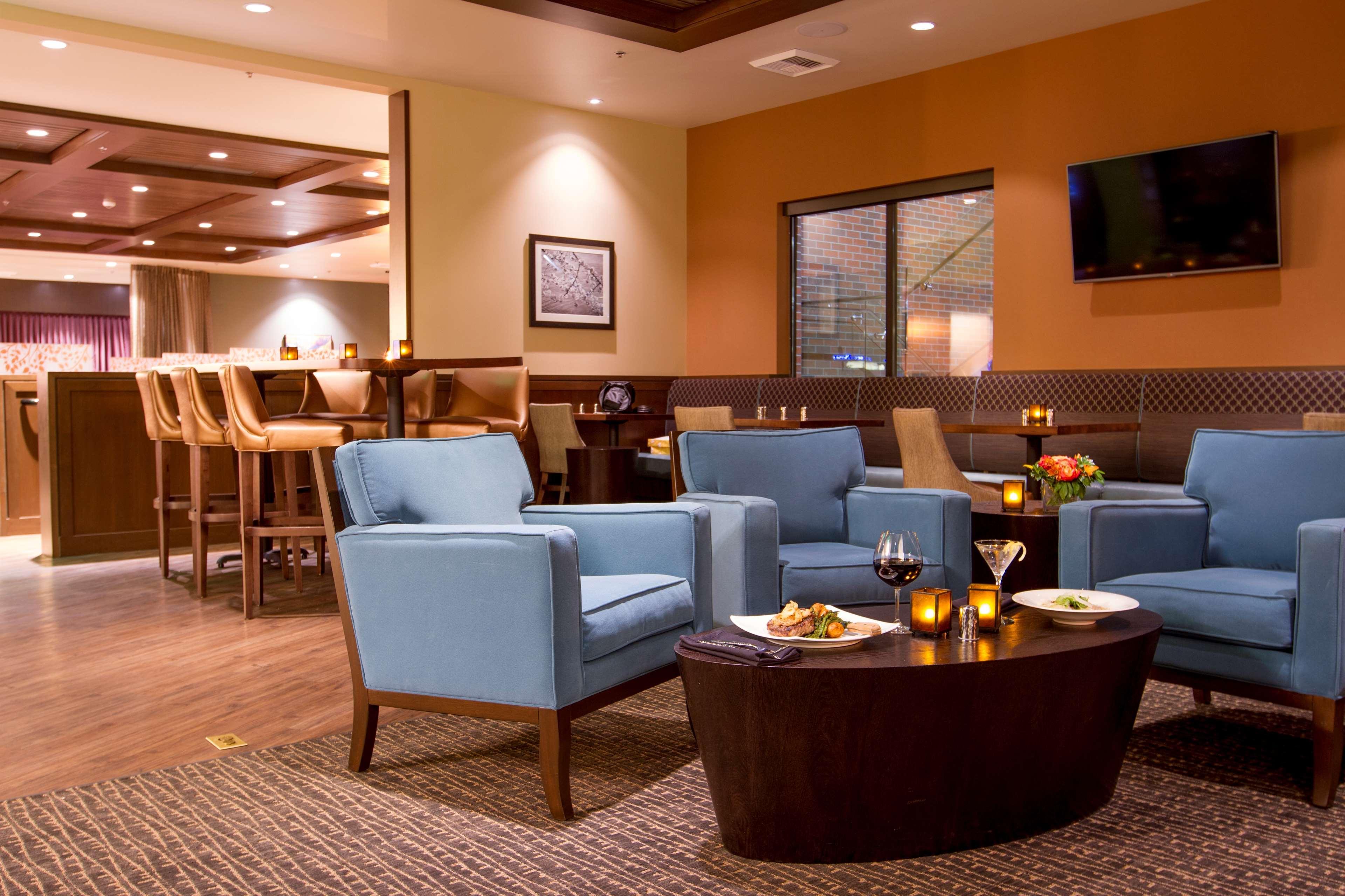 Hotel Western Premier Boulder Falls 4*