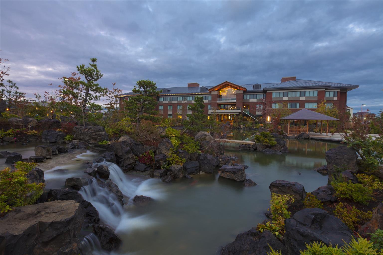Hotel Western Premier Boulder Falls Lebanon