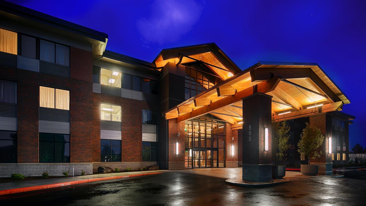 Hotel Western Premier Boulder Falls